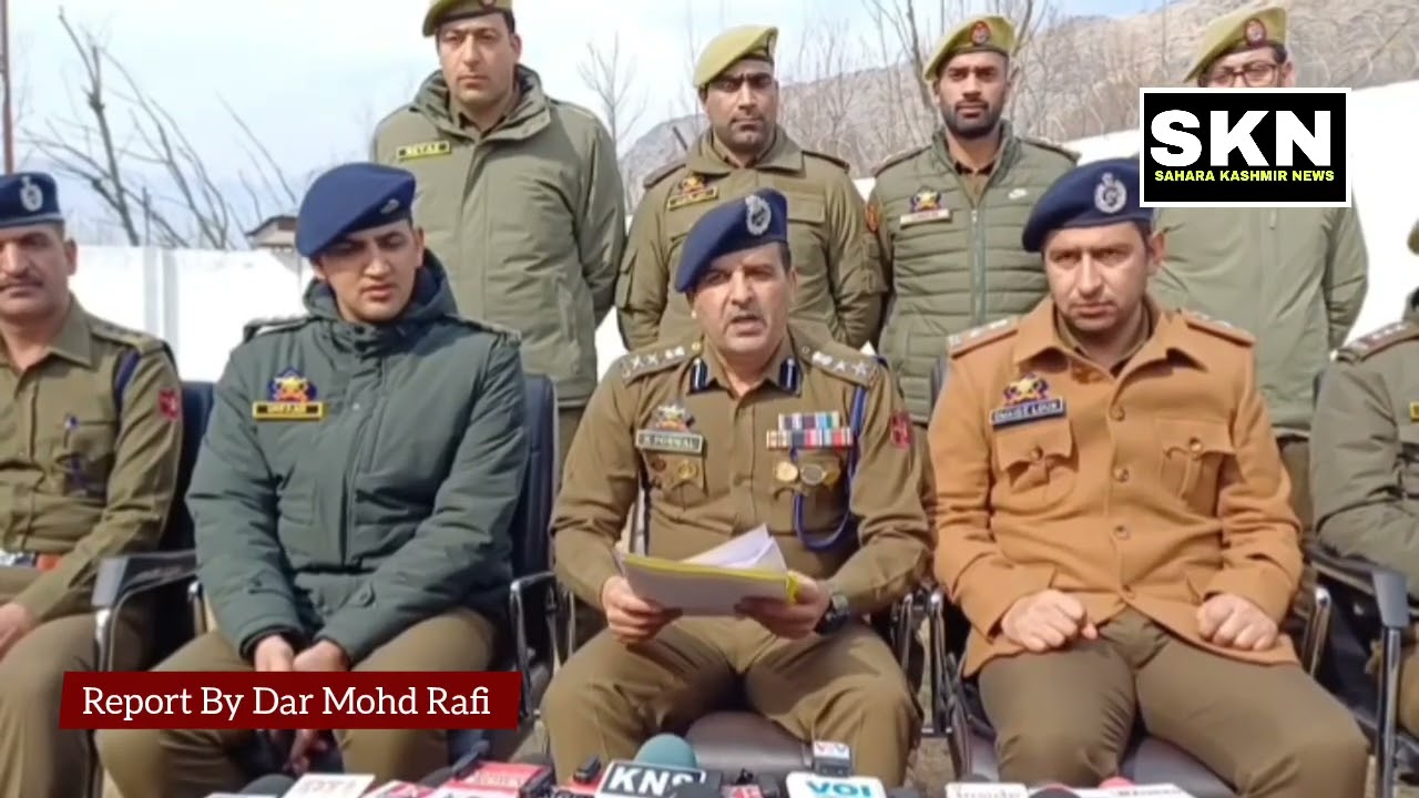 *JAMMU AND KASHMIR POLICE AT GANDERBAL UNEARTHED 209 CRORES FAKE ONLINE INVESTMENT SCAM AND l bank  
