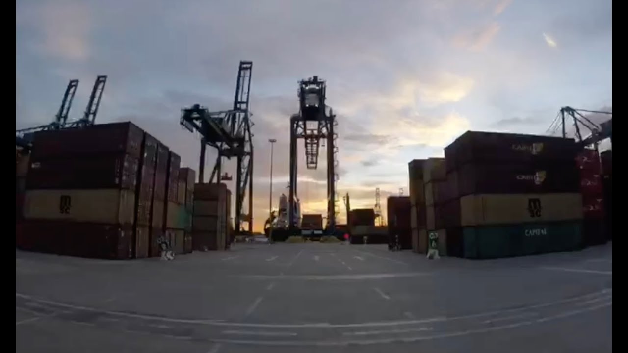 🚢📦 Container Transport Timelapse | Port Operations POV