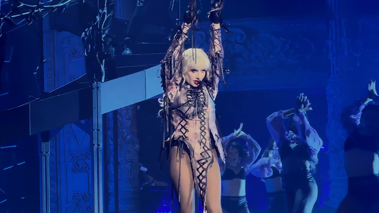 Lady Gaga - LoveDrug / Applause Live Forum Milano 19 Ottobre 2025 4K 