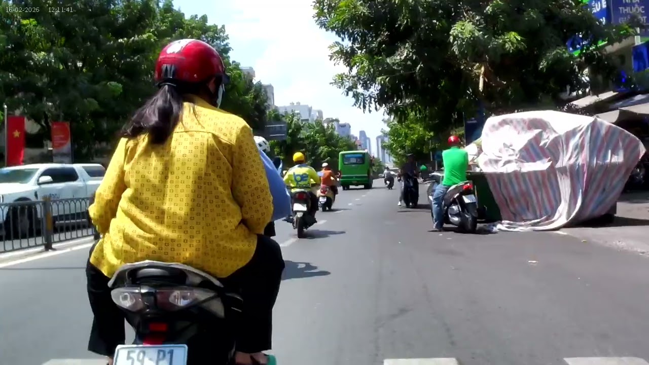 BQ 3/5 Dap vong xem cho hoa trua giao thua nam Binh Ngo(16/2/26).