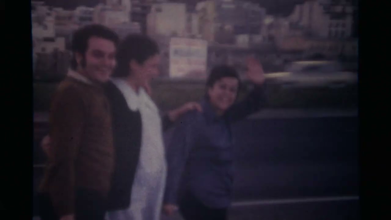 Vistas de Las Palmas de Gran Canaria. Años 60-70.  Paseando en familia