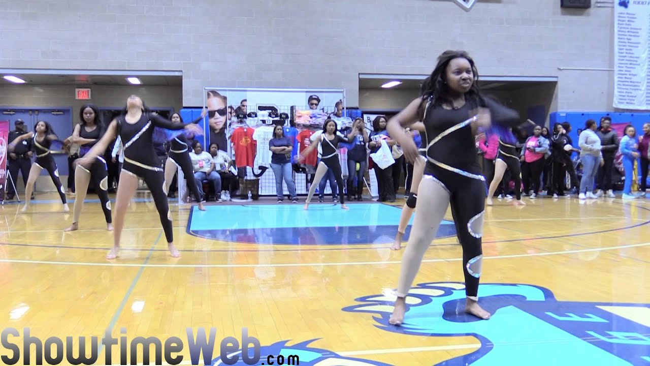Eastern High Lady Gems (White) vs Strut and Strive (Black) - 2016 Battle In The Apple BITA