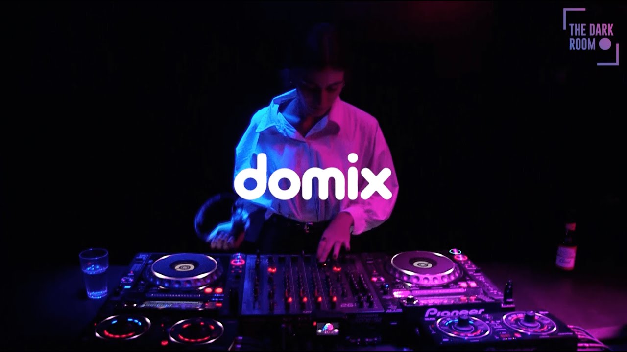 Léa Occhi @ The Dark Room, Jan 10th 2020