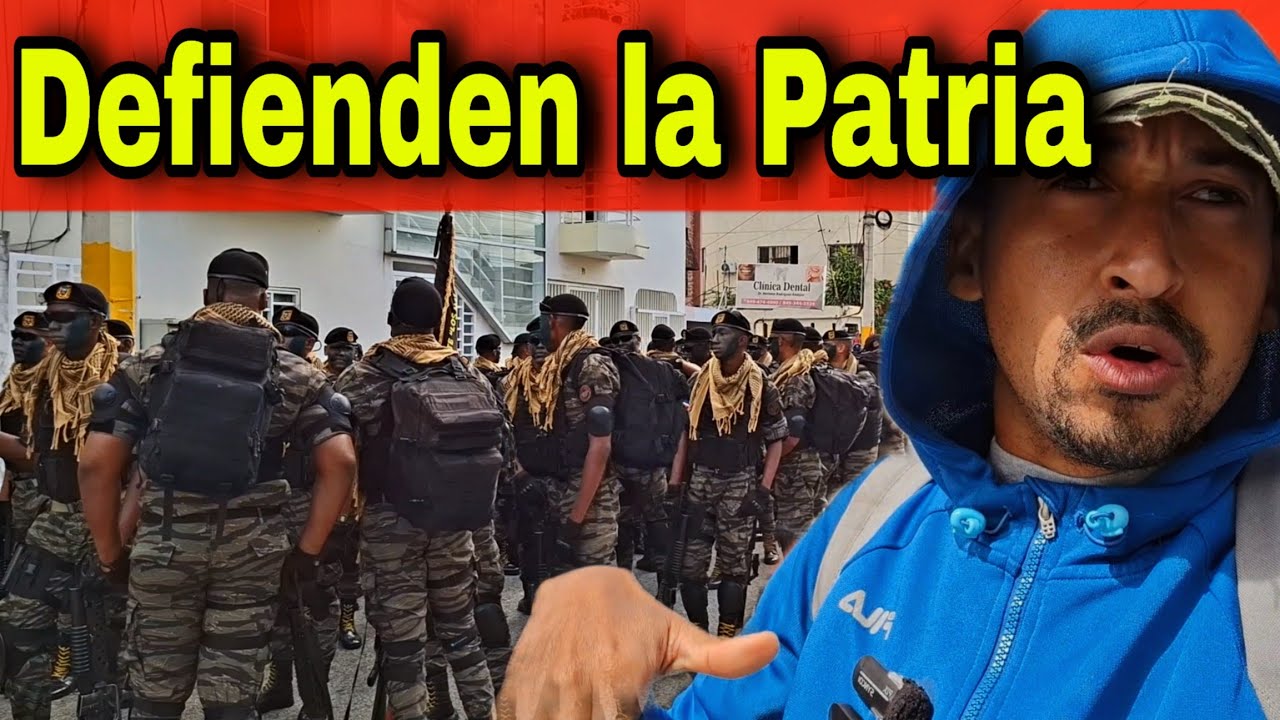 Desfile militar San Francisco de macoris, día de Juan Pablo Duarte 