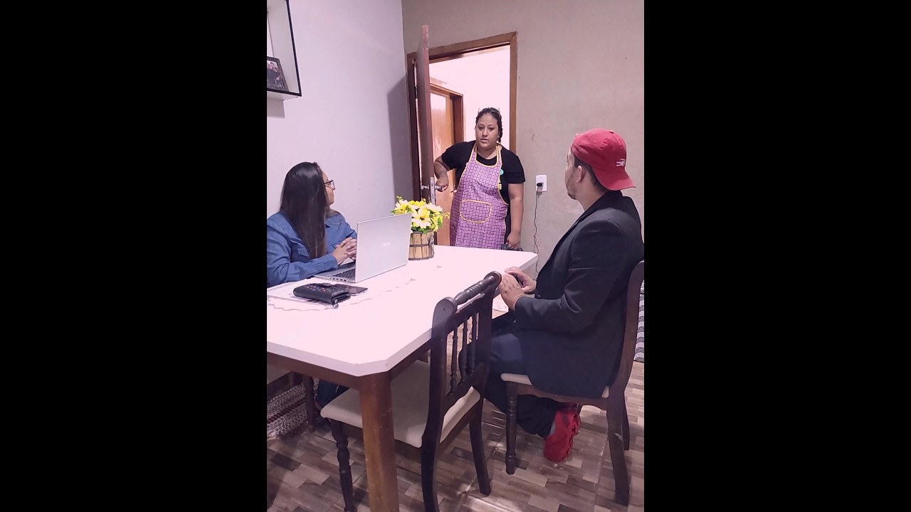 COLOCARAM a HUMILDADE de uma VENDEDORA à prova… sem imaginar o que iria acontecer!😱💔🔥