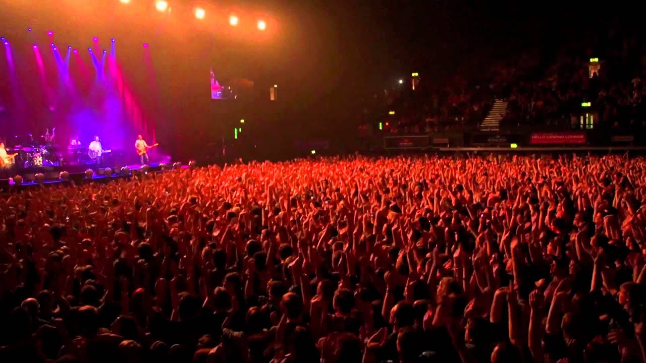 Frank Turner 'Last Minutes And Lost Evenings' CD & Live DVD Out 10/2!