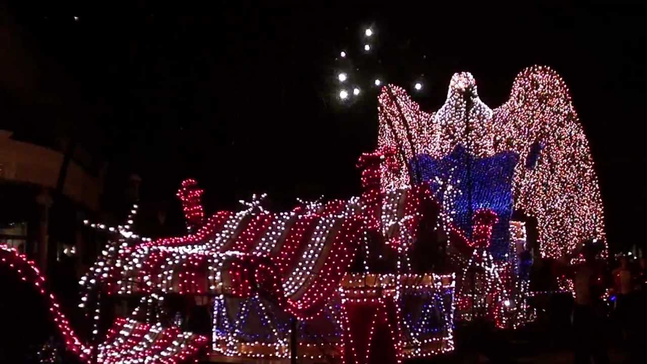 The Magic Kingdom's Main Street Electrical Parade 01-01-2012