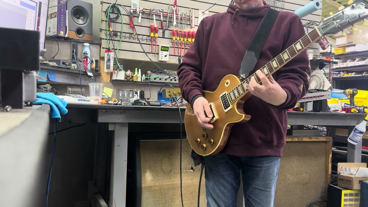 Metro-Plex MK II - rolling back guitar volumes