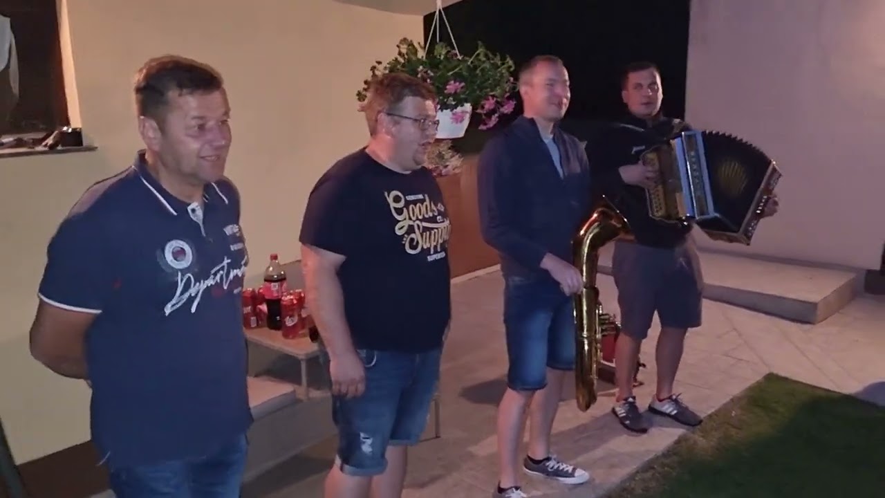 Ansambel Jarica- Nocoj ko vse je mirno (Lojze Slak)
