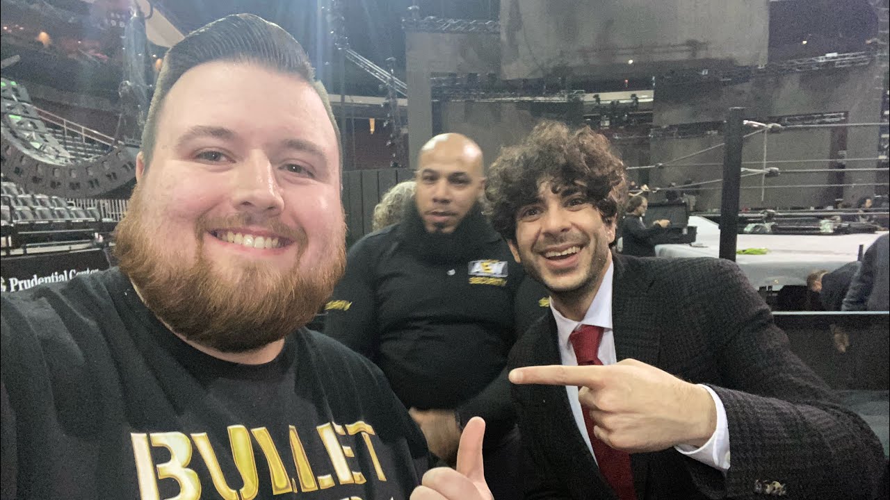 1st AEW Dynamite of 2024! 3rd Row Vlog!