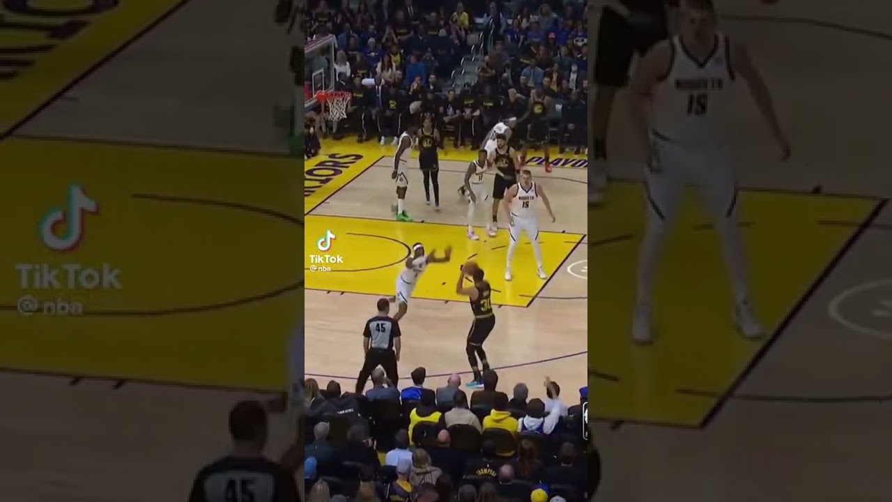 Steph Curry with a step back and a three(3)&hellip;  #nba #sc30 #threepointer