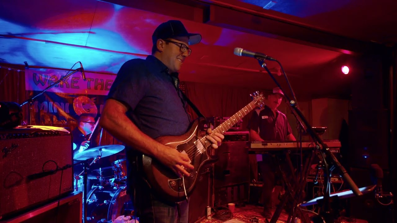 The Z3 (11/22/25) Wake The Dead Donuts Season Finale Party | Creation Station - Easthampton, MA