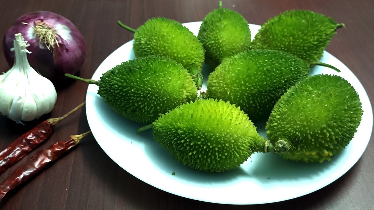Bhat Kerela এনেকৈ খাই সচাই ভাল লাগে | Spiny Gourd Fry Recipe in Assamese