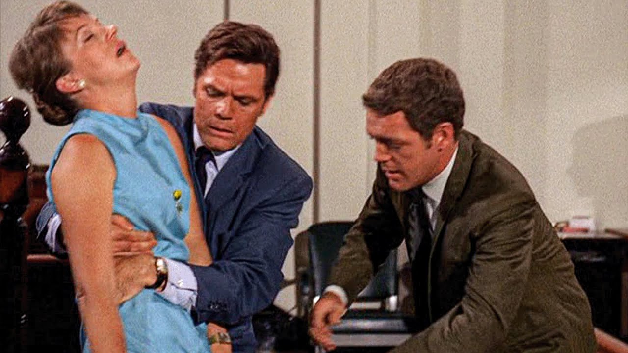This Scene Wasn’t Edited, Look Closer at the Hawaii Five-O Blooper
