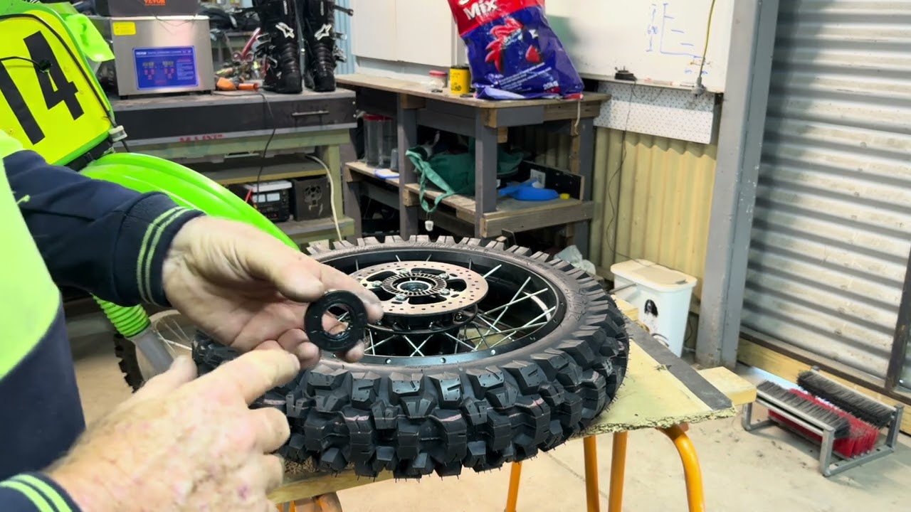 CF Moto 450MT wheel bearing seals replacement 