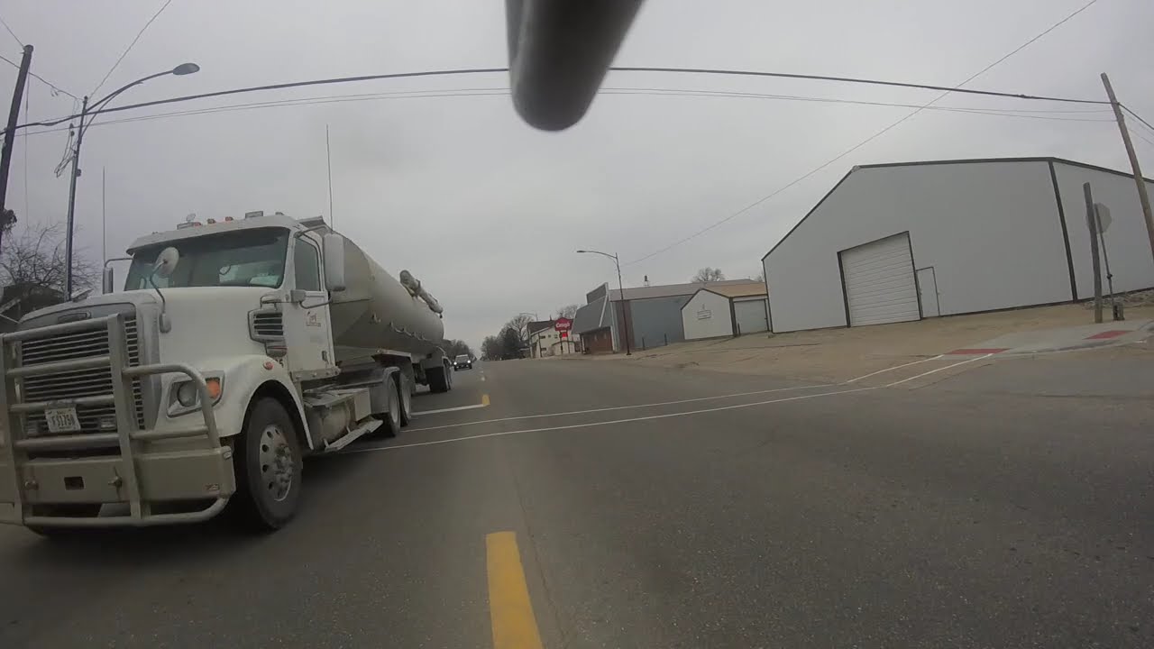 UPTOWN TRAFFIC IN S.IA  TUESDAY  2-17-26. PART 1 OF 3