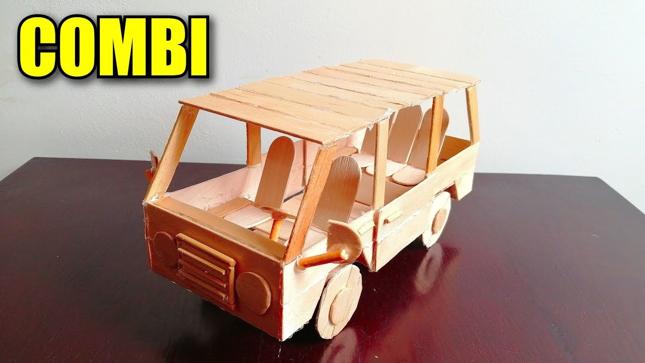 Carro VOLKSWAGEN COMBI hecho con palitos de helado -  Car made with ice cream sticks