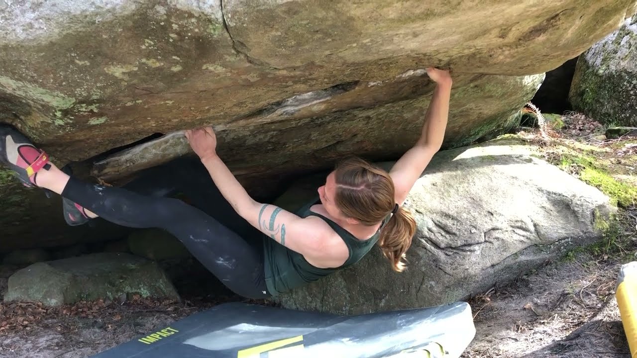 Malfrat 7A+, Fontainebleau bouldering