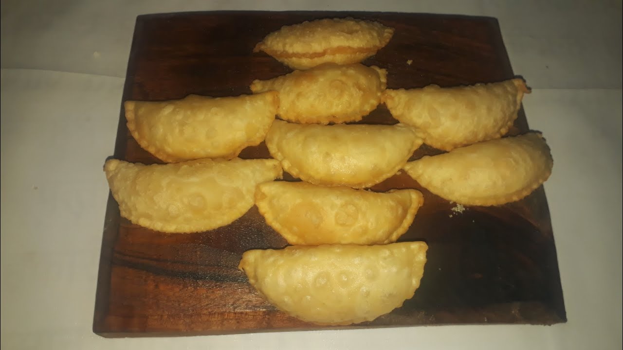 मावा की गुजिया | holi recipe || बहुत कम mava में बने गुजिया