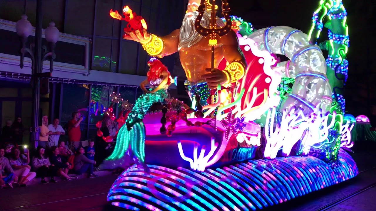 Paint the Night Parade Disney’s California Adventure 2018