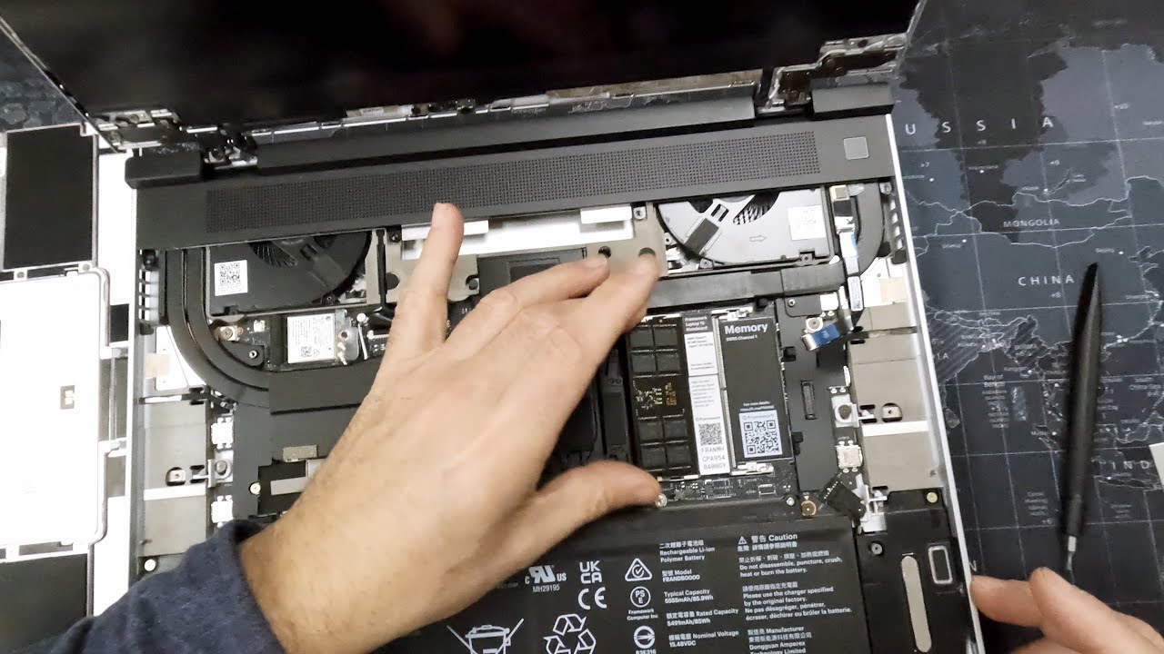 Unboxing Framework 16 - Ryzen AI 9 HX 370