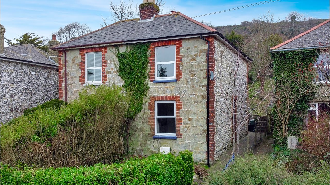 30 Lowtherville Road, Ventnor, Isle of Wight