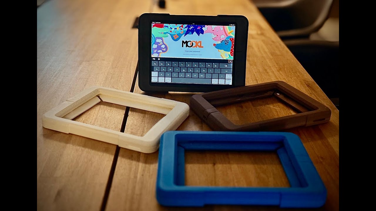 E tablet cover HUBS. Un projecto ku ta ofrese libertat de wega pa un i tur.