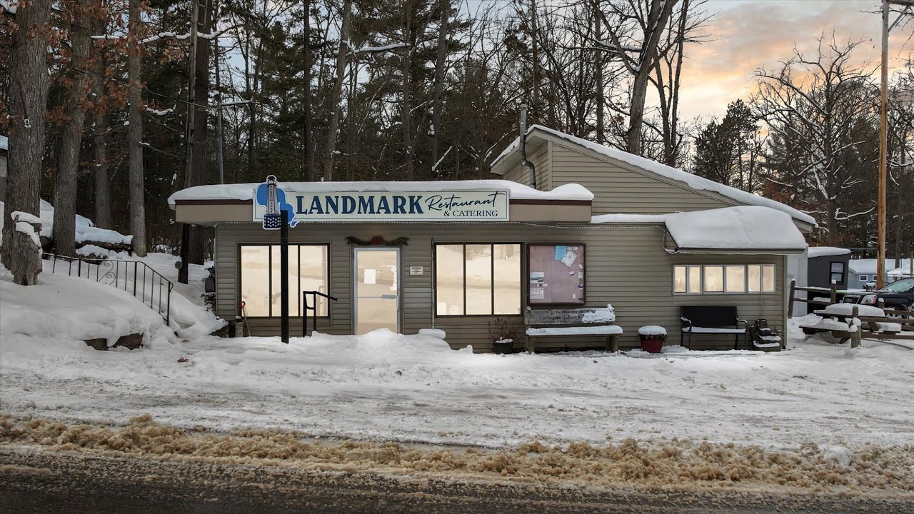 5937 W Higgins Lake Dr Roscommon MI 48653