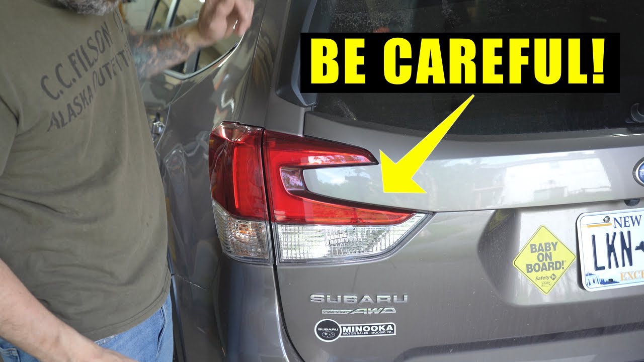 Changing a Subaru Forester Tail Light on Liftgate Trunk - 5th and 6th Gen