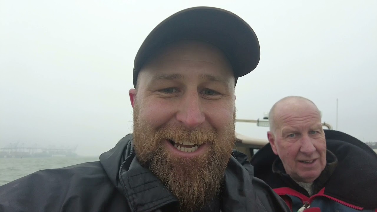 fishing the santa claus cup off my alaska 500