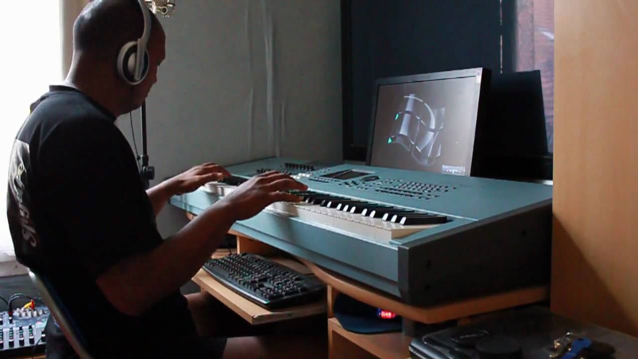 He's a Pirate - Custom cover on Motif XS8 keyboard