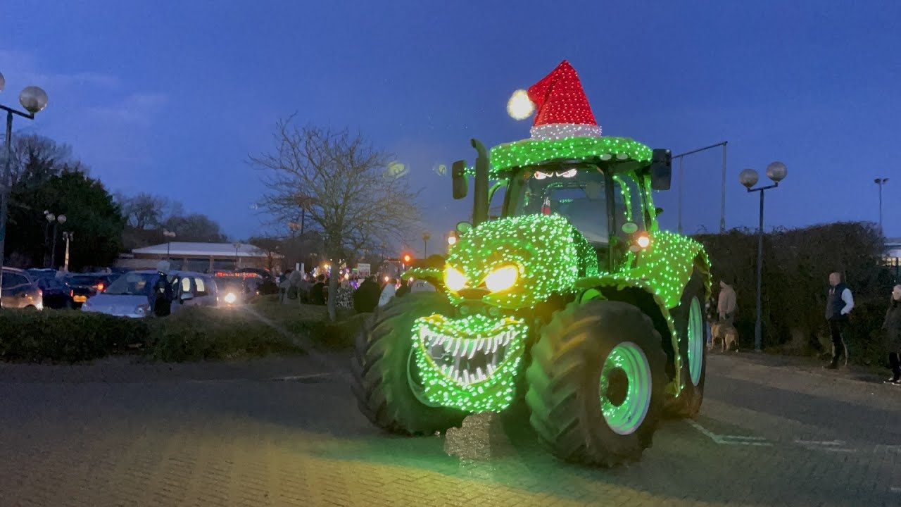 Mowerman Annual Tractor Run in Irthlingborough