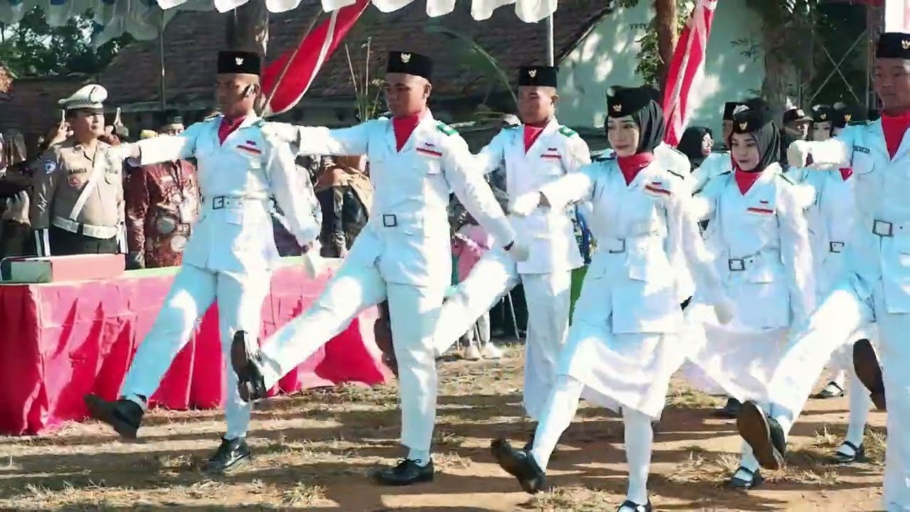 UPACARA HUT KEMERDEKAAN RI KE 80 TAHUN DI MAN 2 PAMEKASAN