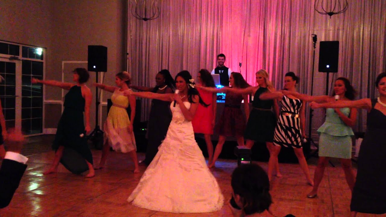 Pitch-Perfect Wedding Dance
