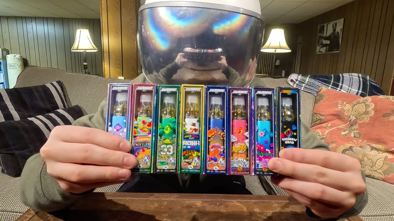 8 PENS. 8 BLINKERS.