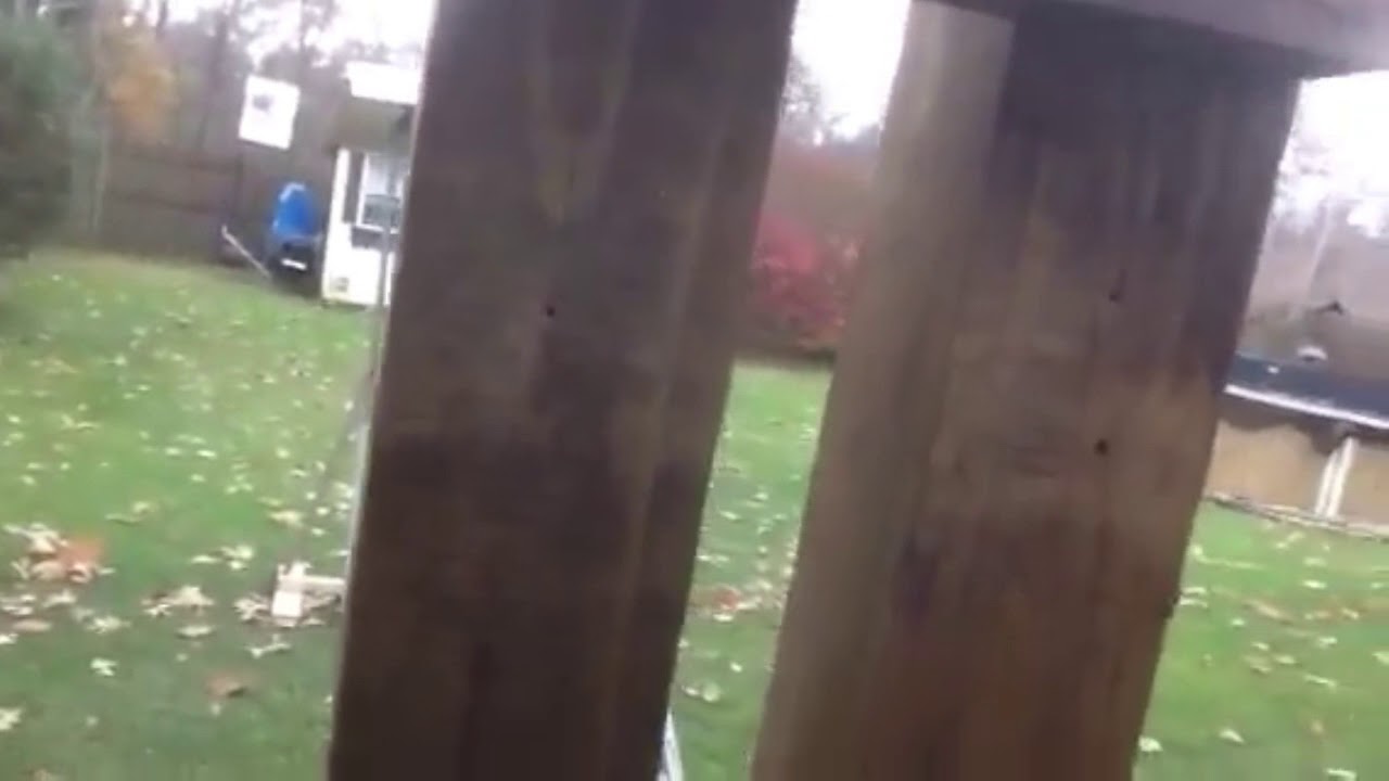 Crankup ,Tilt over antenna mast.