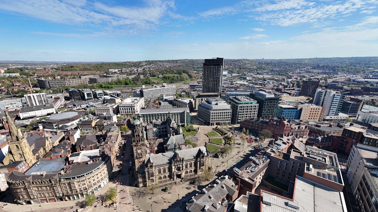 Sheffield Town Hall & Peace Gardens
