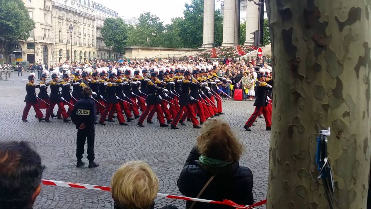 paris 14 juillet défilé
