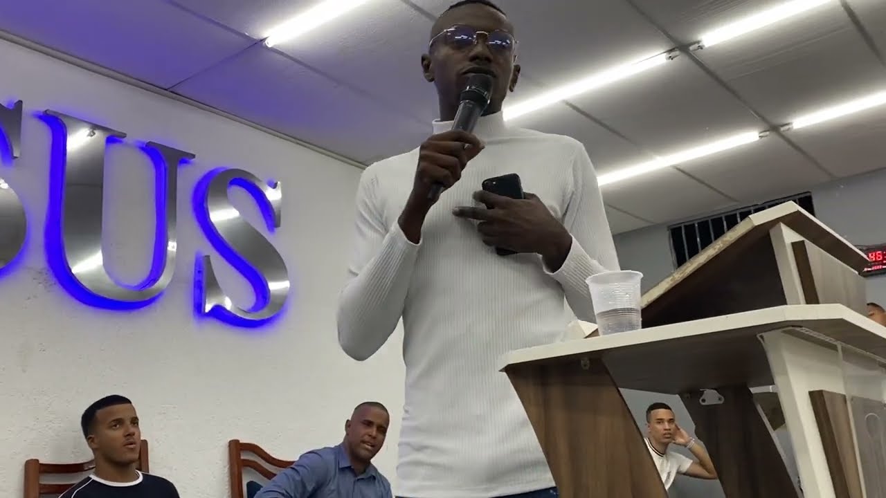 VOCÊ PRECISA VER ESSA MINISTRAÇÃO 😭🔥 - Cristiano Douglas - Sala de Adoração