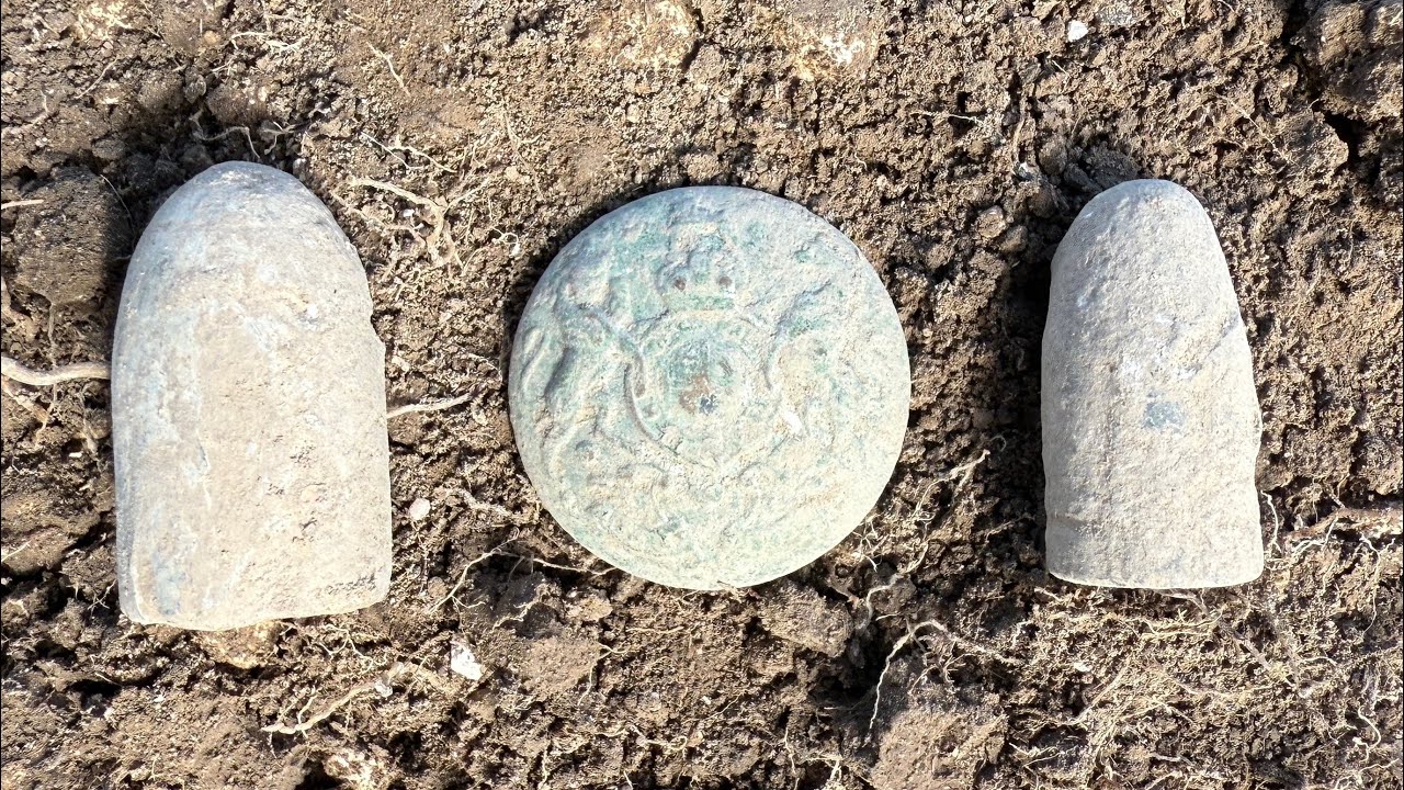 #metaldetecting In The Breadbasket of England!! Great Relics Found!! #treasure #history 