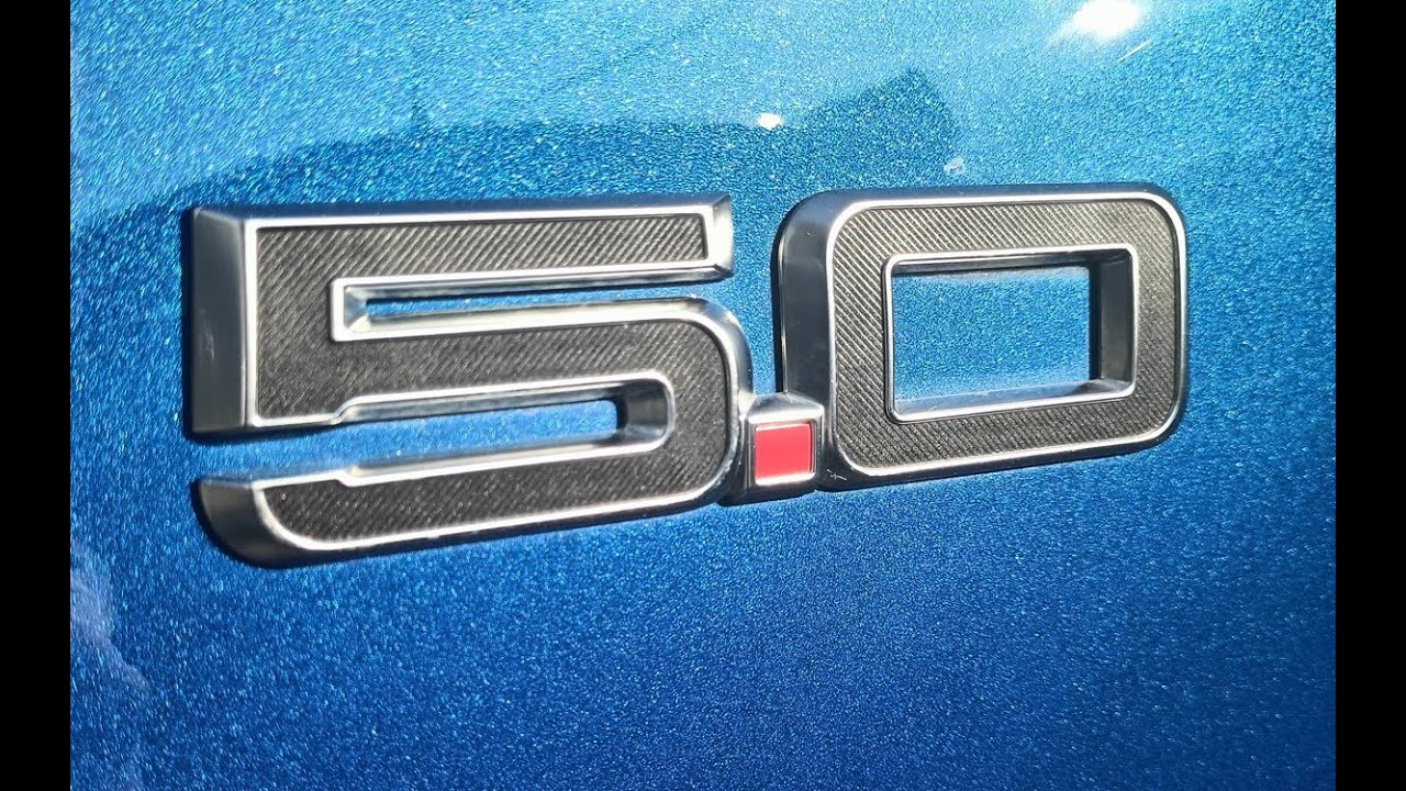 Lóra  |  Ford Mustang GT 5.0 V8 |  PodCARs teszt
