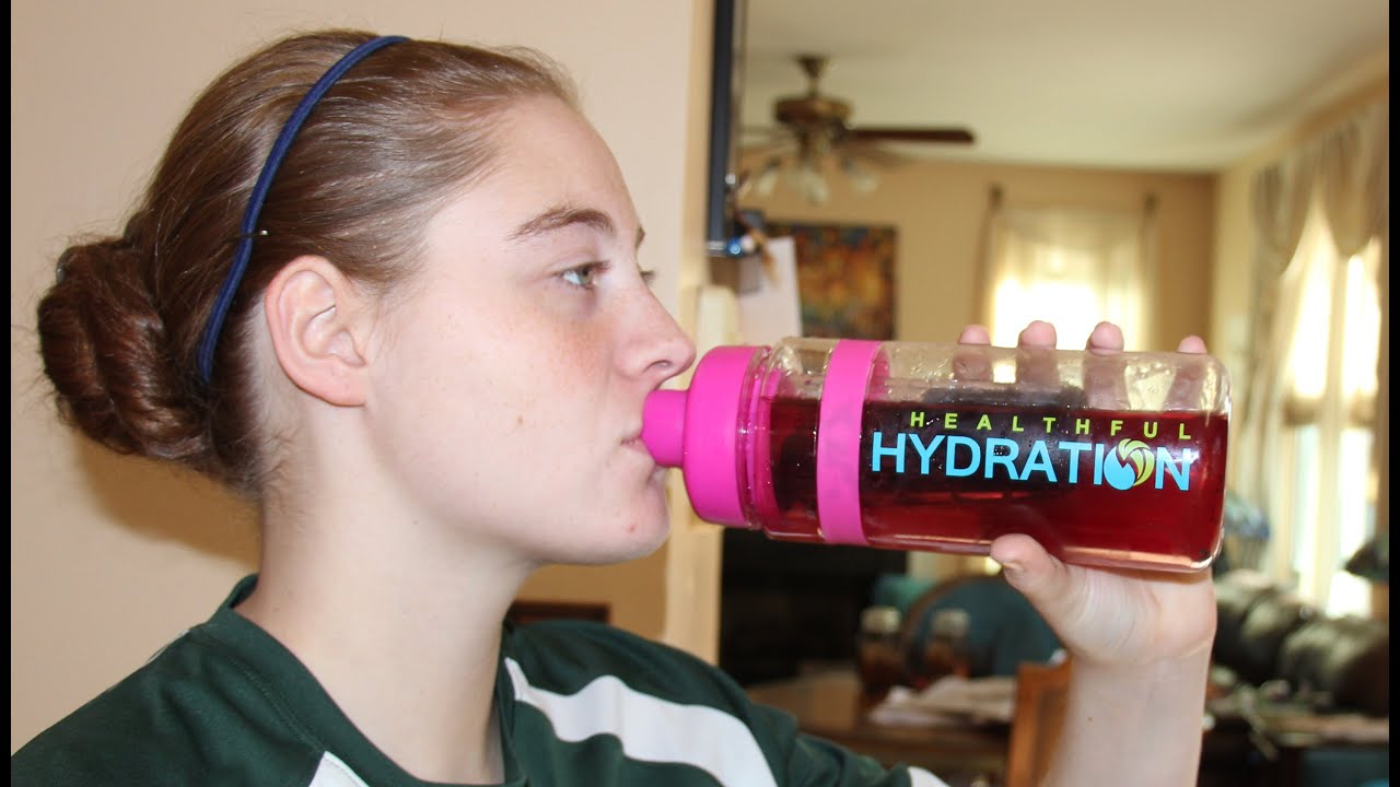 INFUSER WATER BOTTLE ⭐ Healthful Hydration FRUIT INFUSING 32 oz Review ⭐
