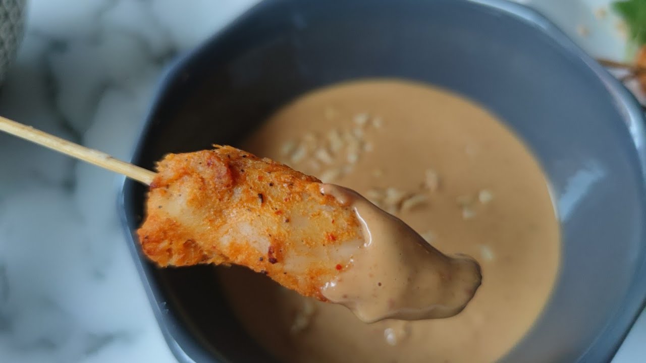 Keto Peanut (Satay) Sauce: 5 Ingredients