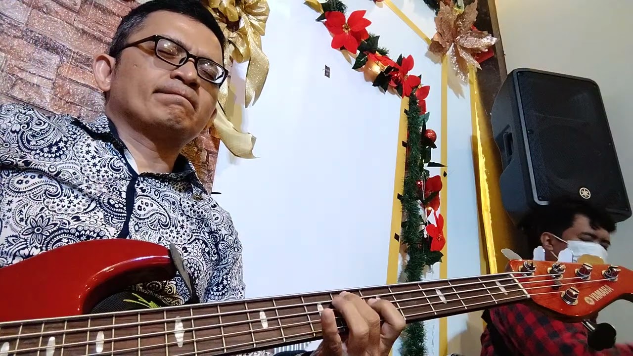 Sunday Bass serving 2026