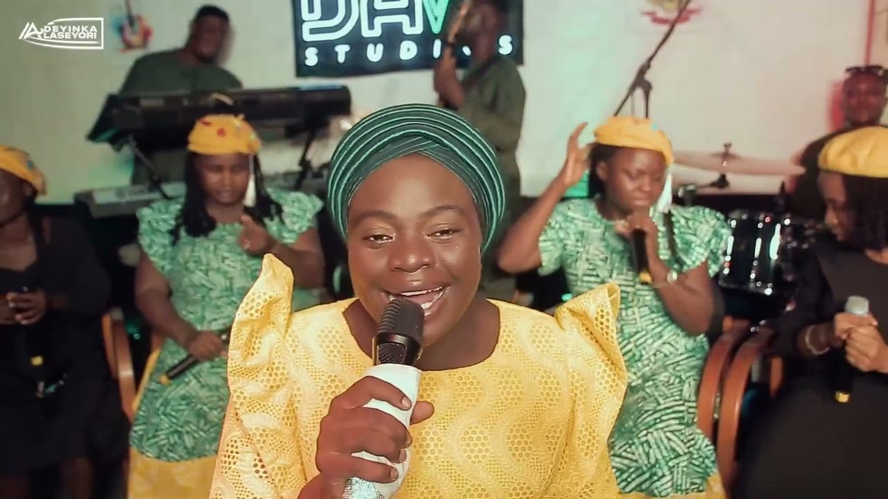 Gratitude Praise with Adeyinka Alaseyori (Episode 20)