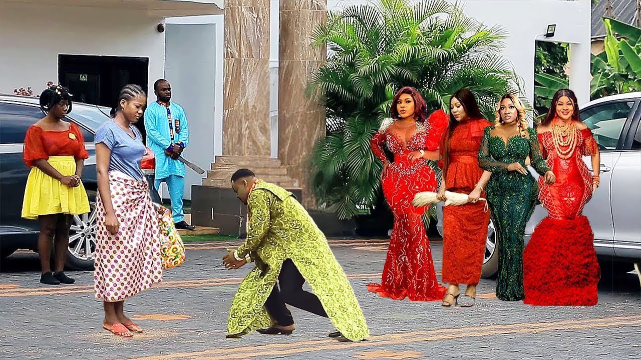 Everyone Was Shocked Wen D Prince Knelt Down 4 D Poor Maiden Who Wz Jst Employed In D Palace - 2026