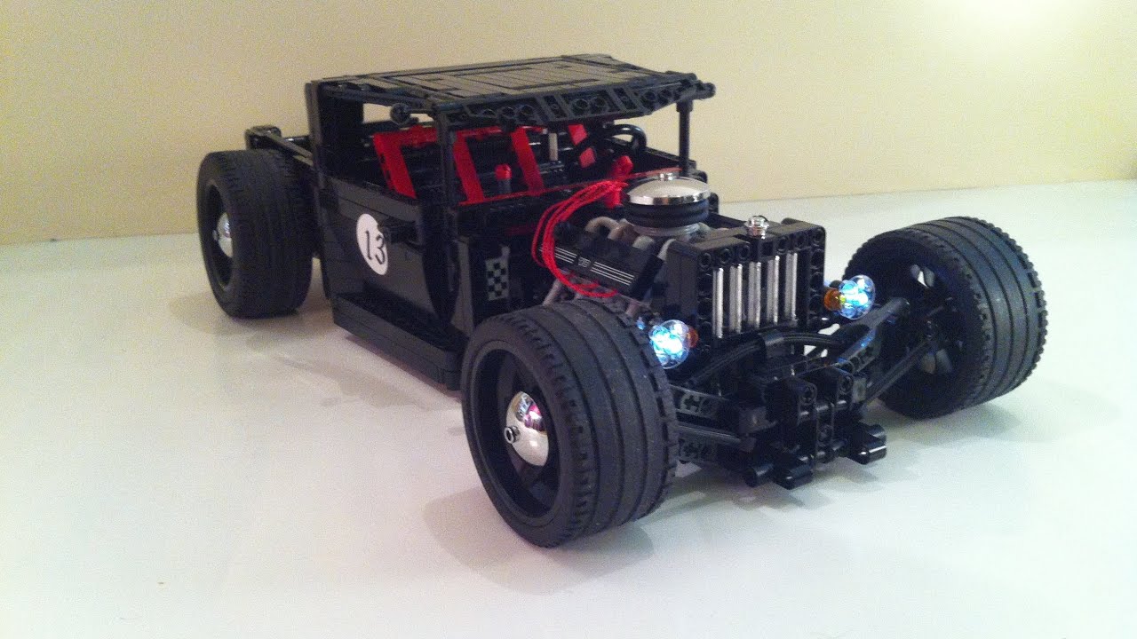 Motorized LEGO® hot rod - Lucky 13 MOC