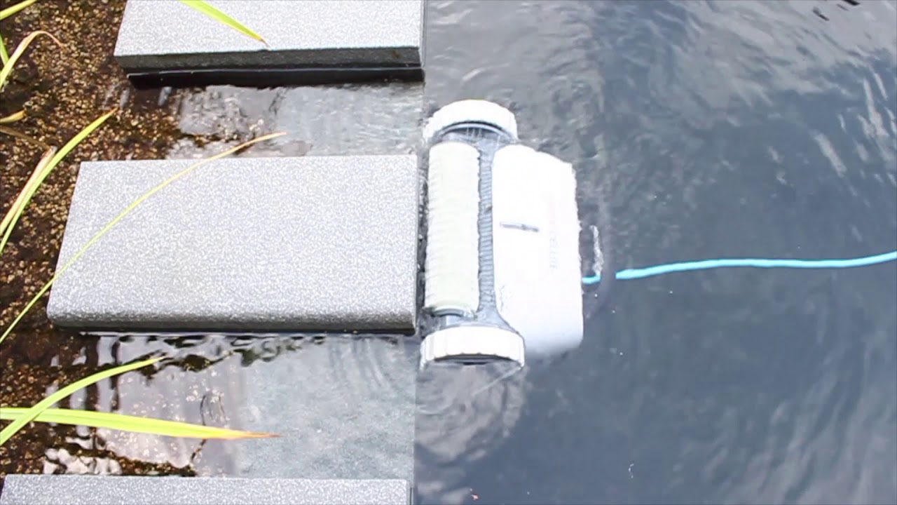Demo Dolphin Scoop Deluxe - Reinig je zwemvijver