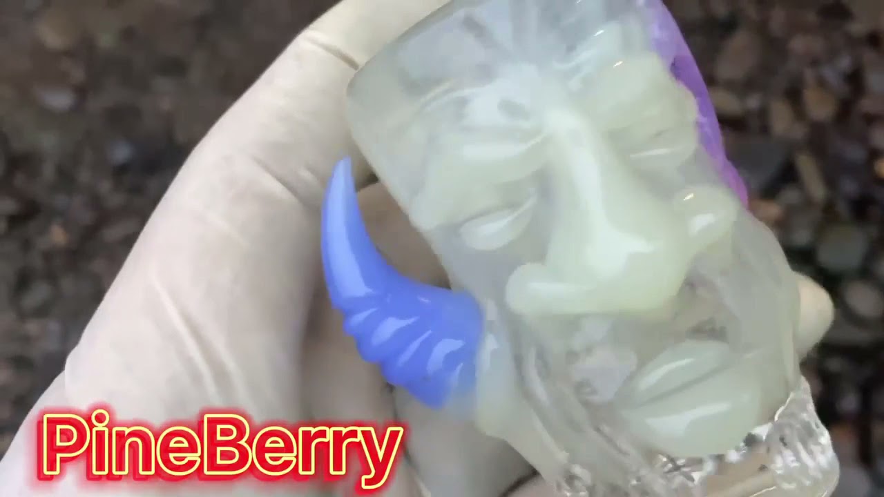 Borobatch Pineberry Video