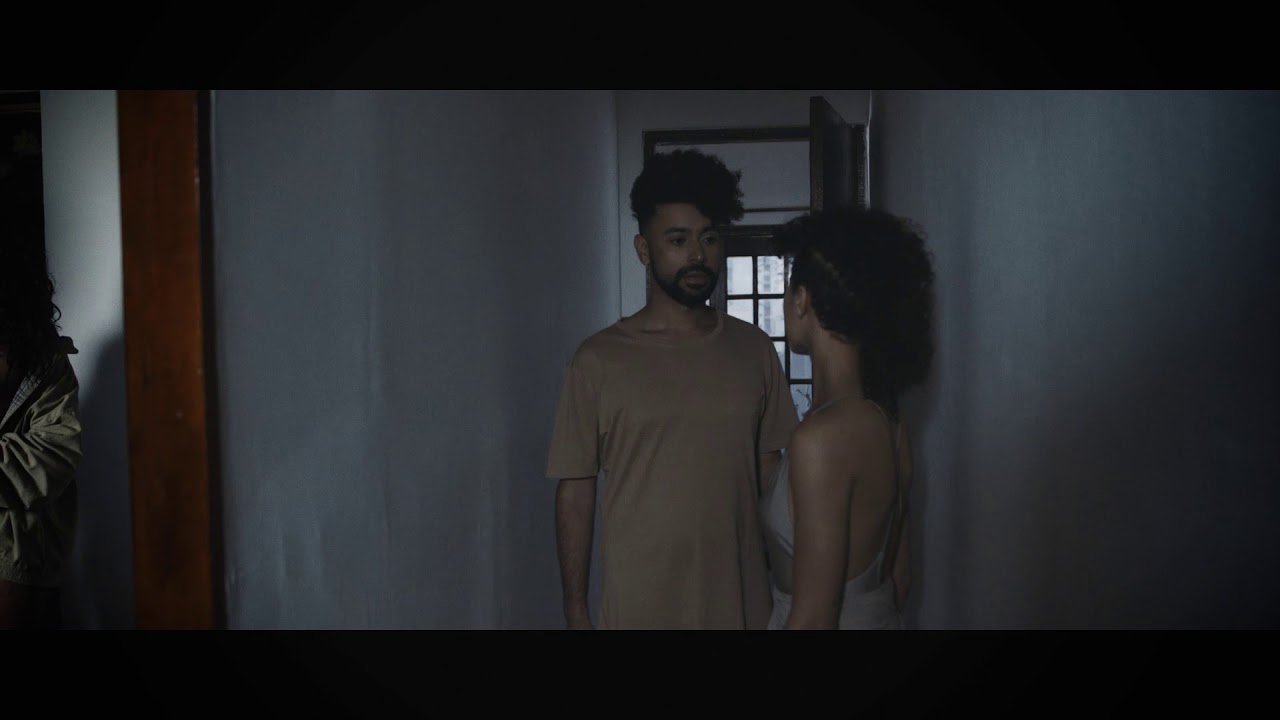 Quebrada Queer - QUEM? (Prod.Apuke) (Visualizer)
